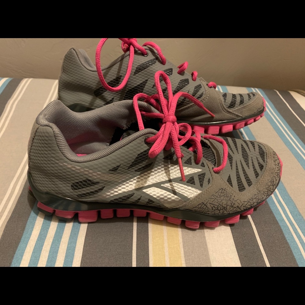 Women’s shoes